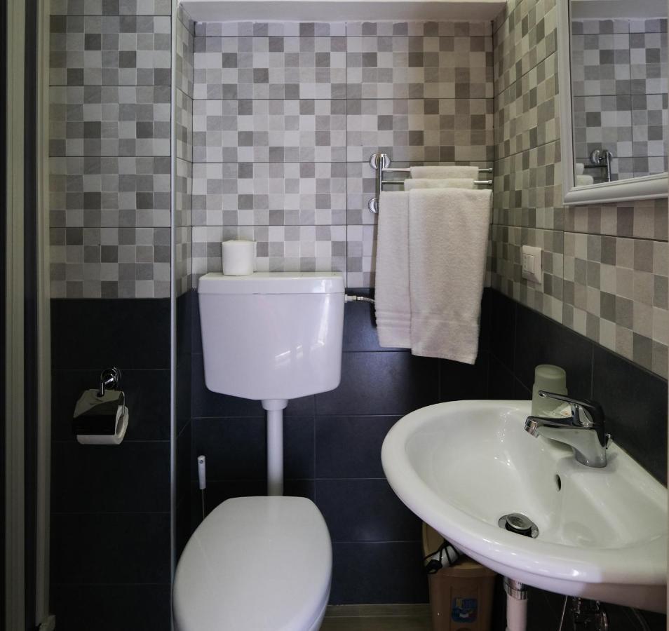 Royal Dante Bed & Breakfast Napoli Dış mekan fotoğraf