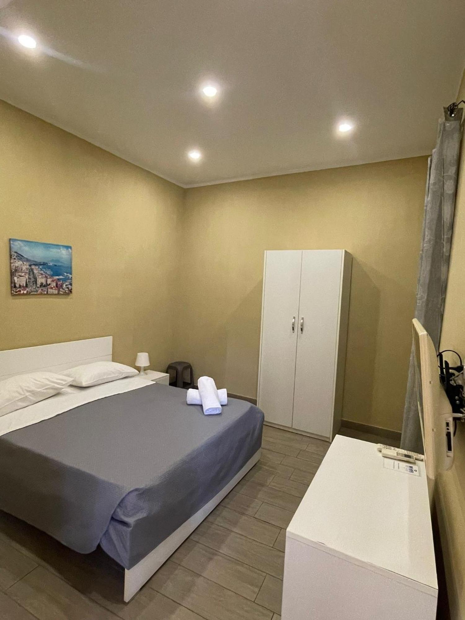 Royal Dante Bed & Breakfast Napoli Dış mekan fotoğraf