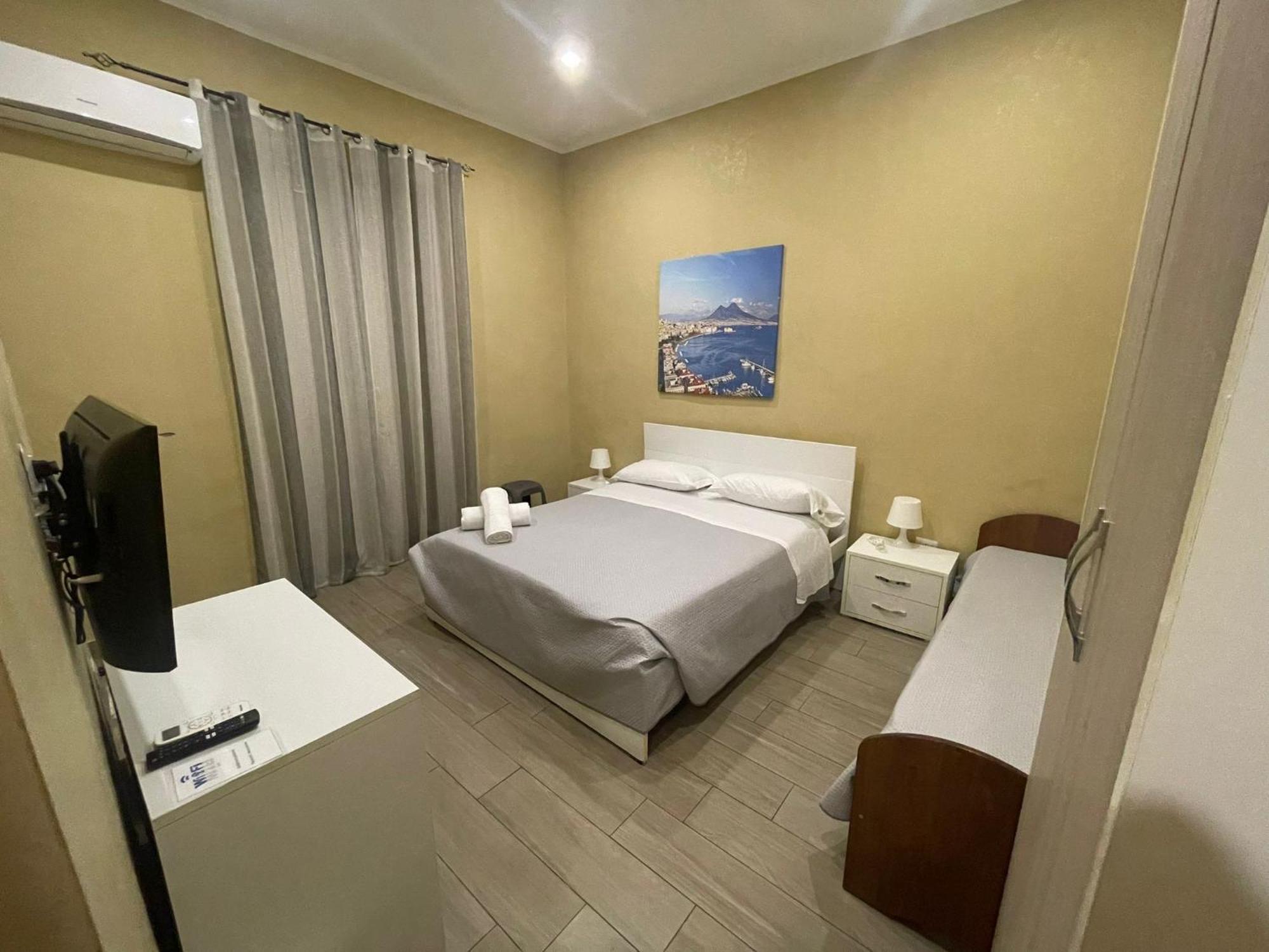 Royal Dante Bed & Breakfast Napoli Dış mekan fotoğraf