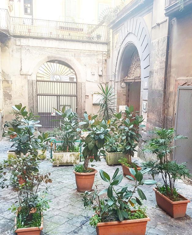 Royal Dante Bed & Breakfast Napoli Dış mekan fotoğraf