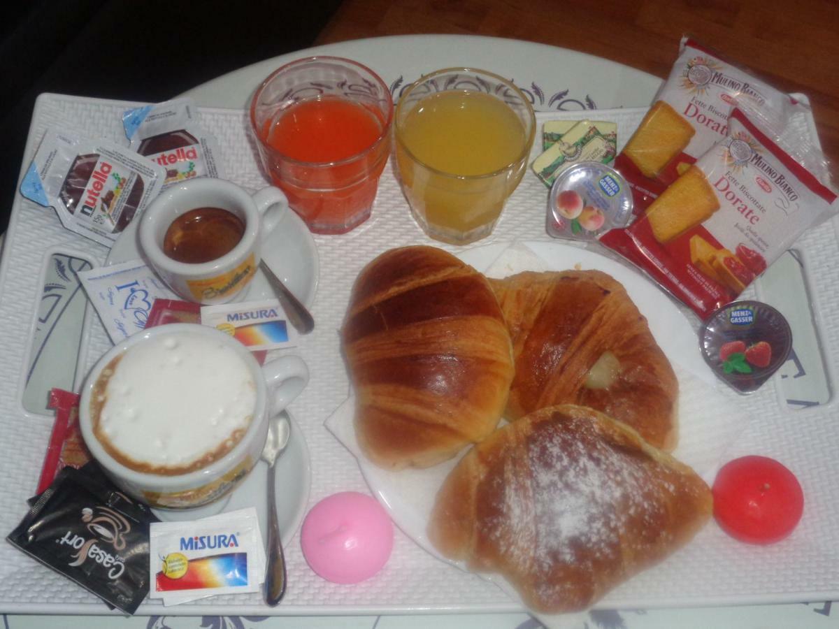 Royal Dante Bed & Breakfast Napoli Dış mekan fotoğraf